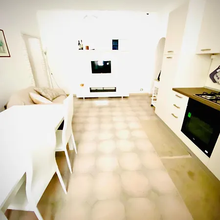 Casa Rosy Рокказаро